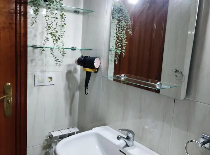 Parking Gratis, Centrico Y Acogedor * ヴィーゴ